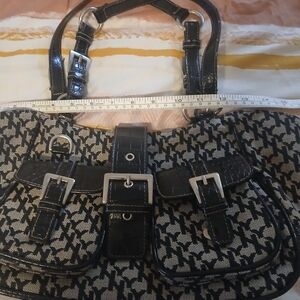 New York & Company Black and Gray Shoulder Bag